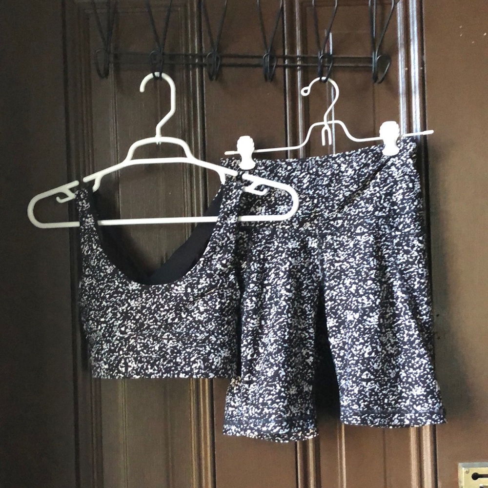 Old Navy Active Powersoft B&W Set